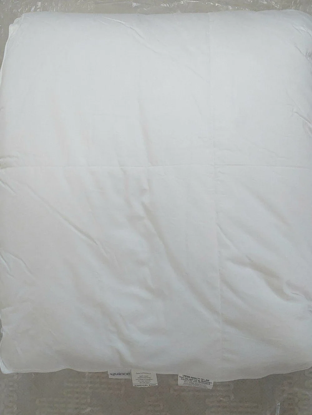 Quince Luxe White Goose Ultra Warm Down Comforter! Sz. King/ Cal King (Z81)